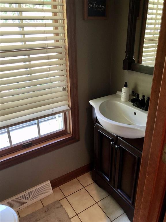 124 Froebe Road Venetia, PA 15367 - Photo 18 of 25 Gallery Image 18
