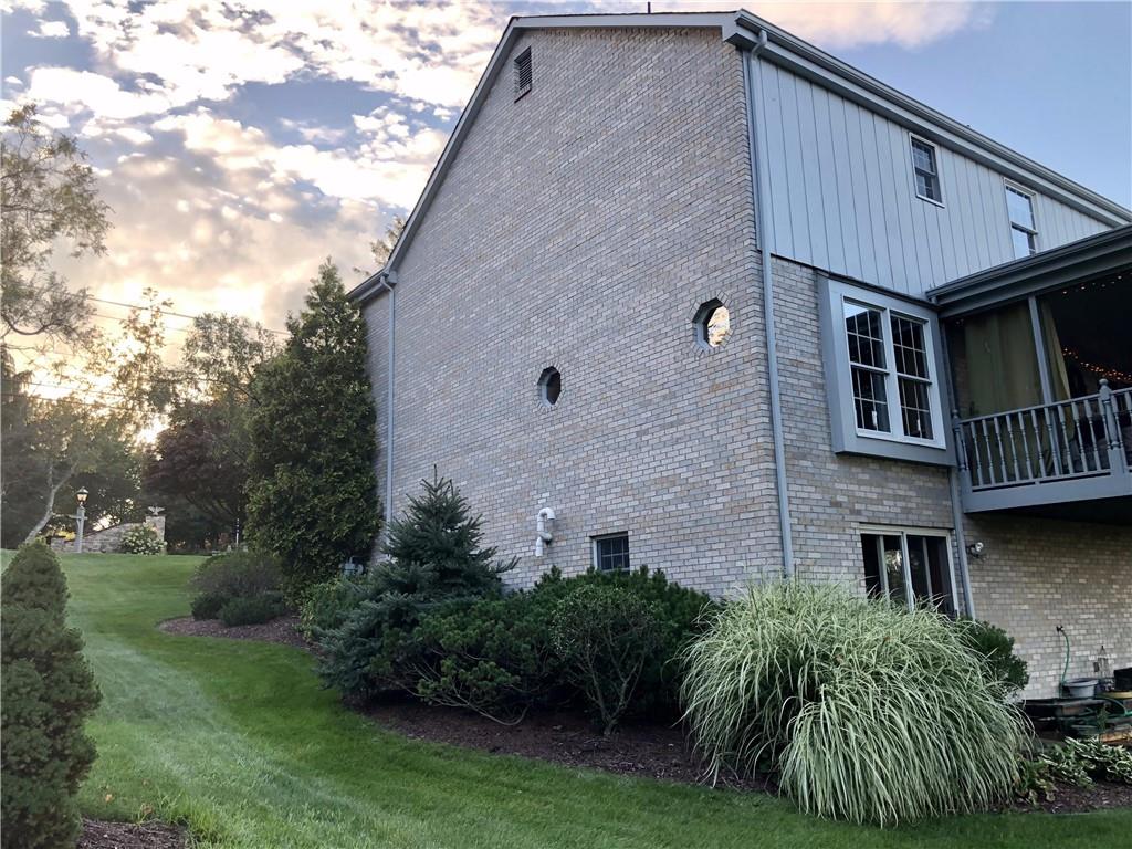 124 Froebe Road Venetia, PA 15367 - Photo 6 of 25 Gallery Image 6