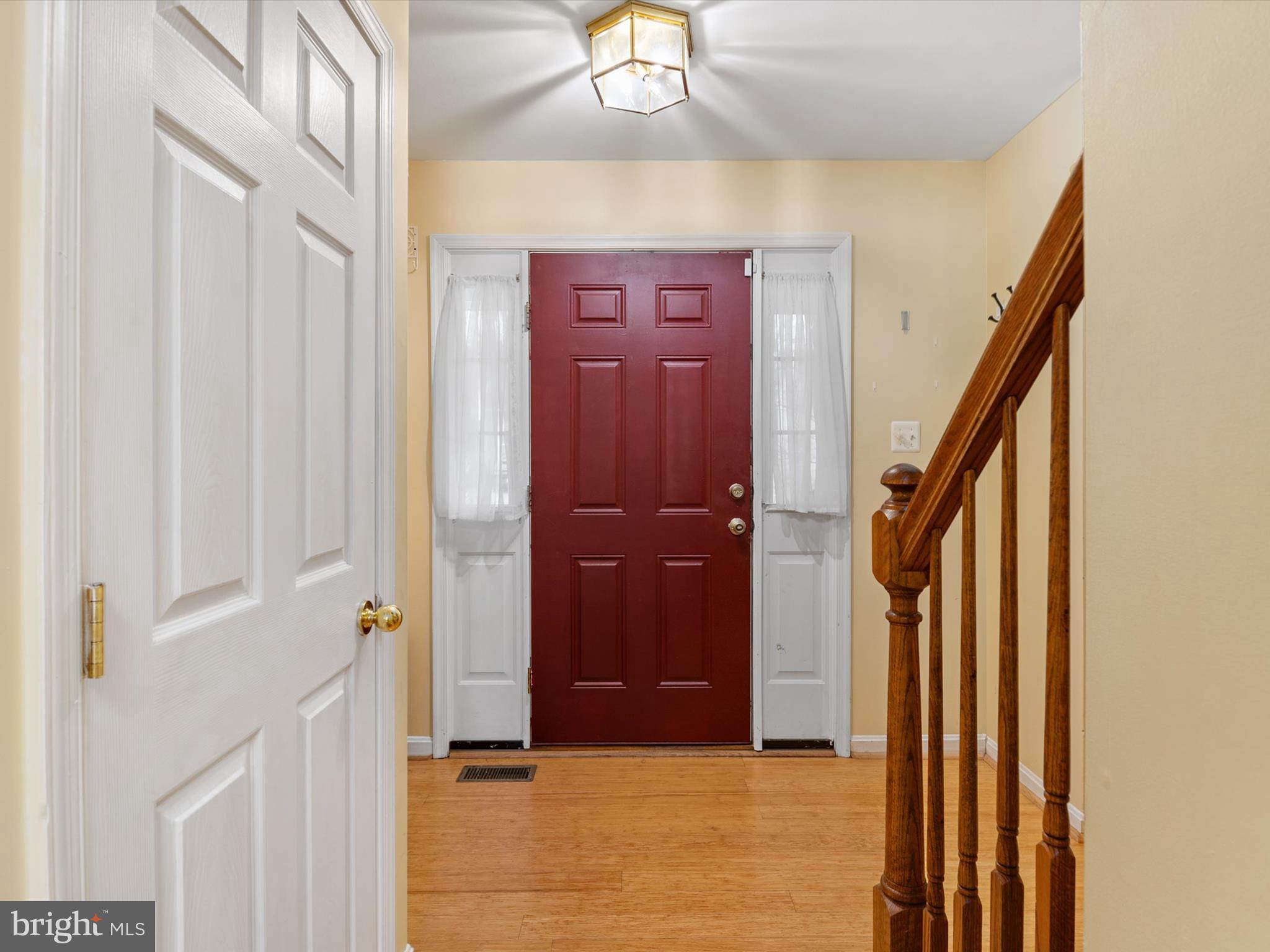 2212 West Geipe Road Catonsville, MD 21228 - Photo 5 of 47 Gallery Image 5