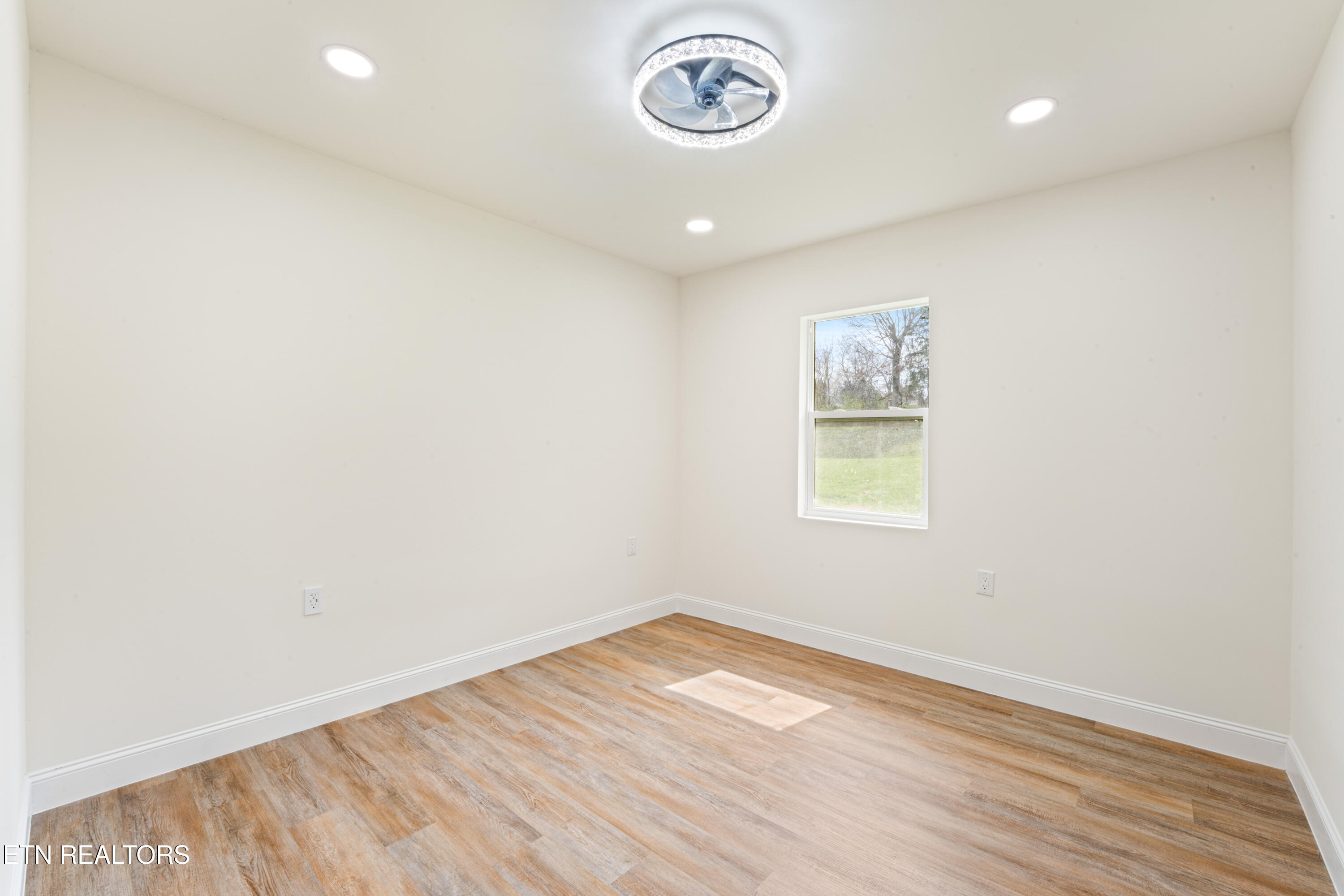 1025 Scarlet Road Newport, TN 37821 - Photo 24 of 37 AAP-28