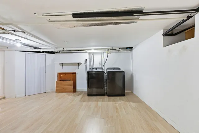 a view of a storage & utility room