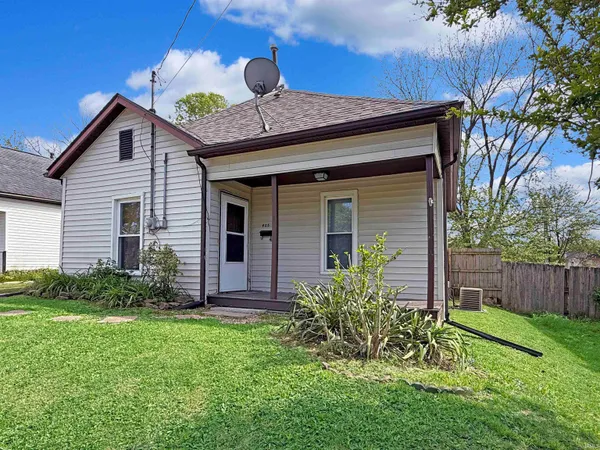 $189,900 | 405 West Hillside Drive, Bloomington, IN 47403