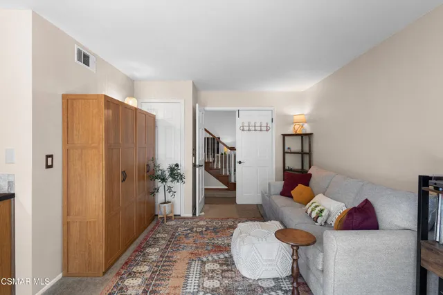 $1,110,000 | 2110 Laurelwood Drive, Thousand Oaks, CA 91362