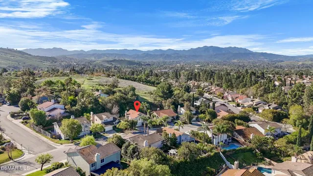 $1,110,000 | 2110 Laurelwood Drive, Thousand Oaks, CA 91362
