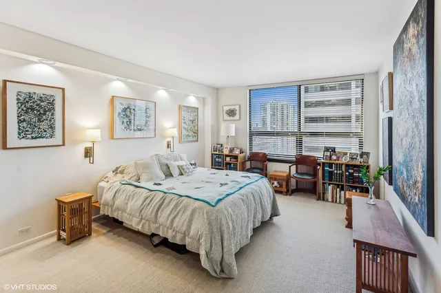 $725,000 | 1410 North State Parkway, Unit 18B, Chicago, IL 60610