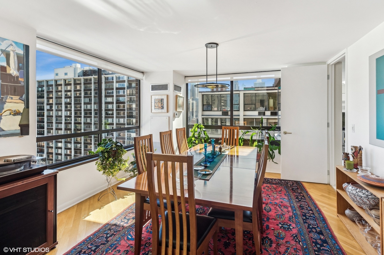 1410 North State Parkway, Unit 18B Chicago, IL 60610 - Photo 9 of 28