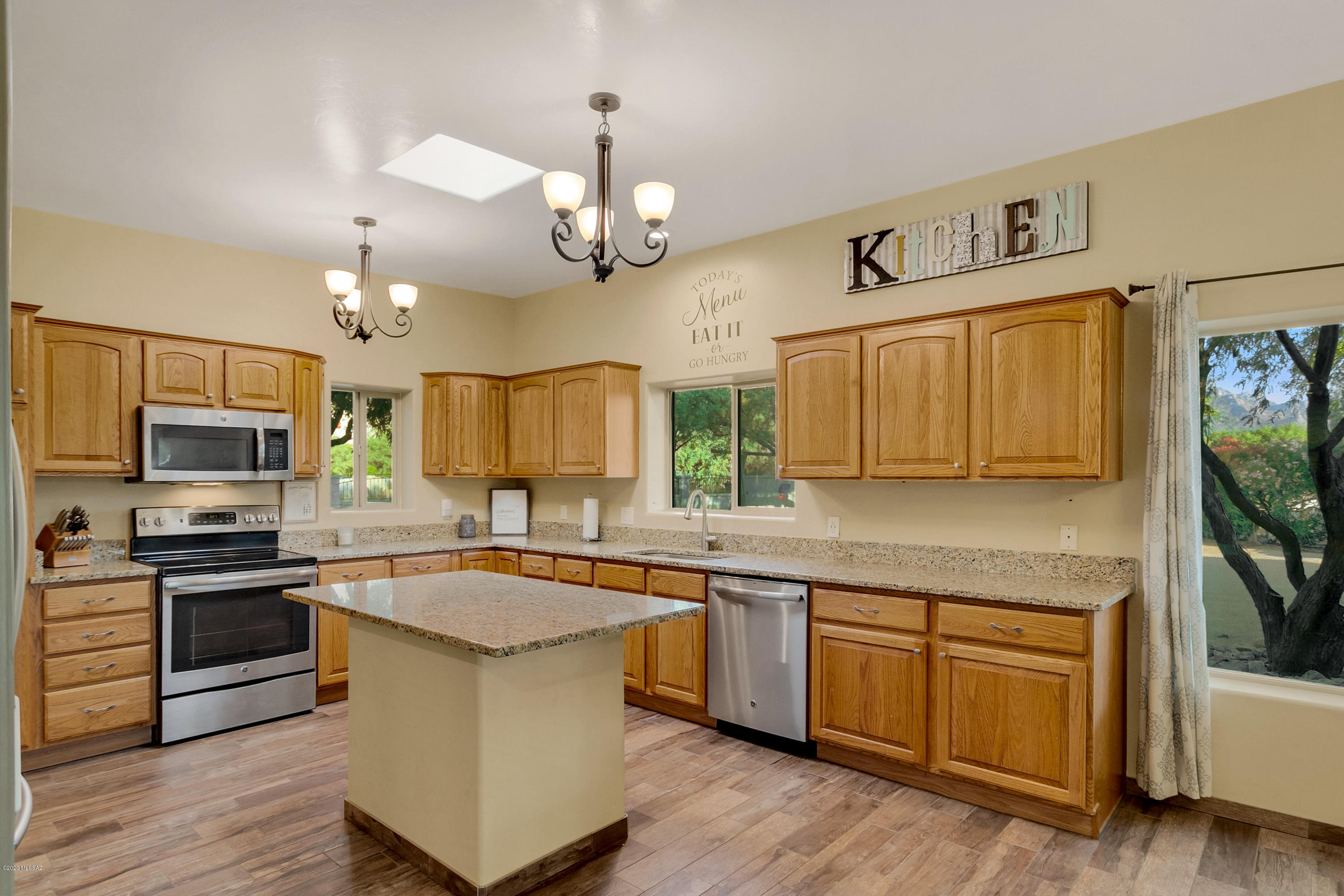 5334 East Edwin Road Tucson, AZ 85739 - Photo 12 of 27 Gallery Image 12