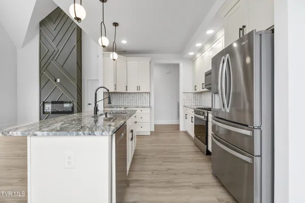 $465,000 | 2336 Sydney Court, Morristown, TN 37814