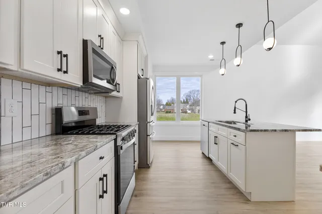 $479,000 | 2336 Sydney Court, Morristown, TN 37814