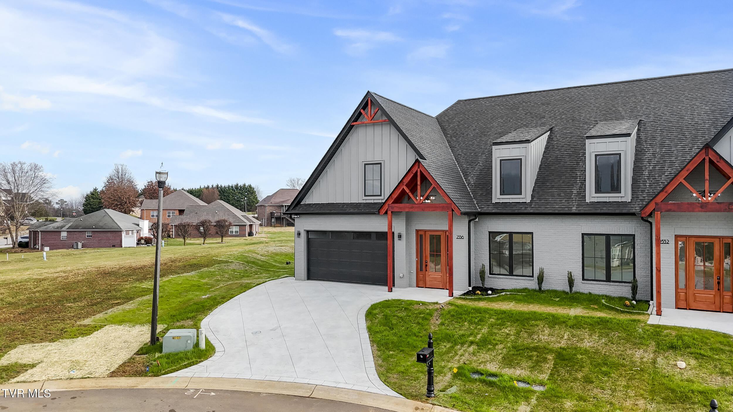 2336 Sydney Court Morristown, TN 37814 - Photo 4 of 53 4_dji_20251207102649_0338_d_1
