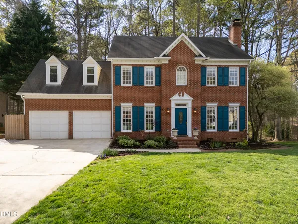 $645,000 | 828 Reading Circle, Raleigh, NC 27615