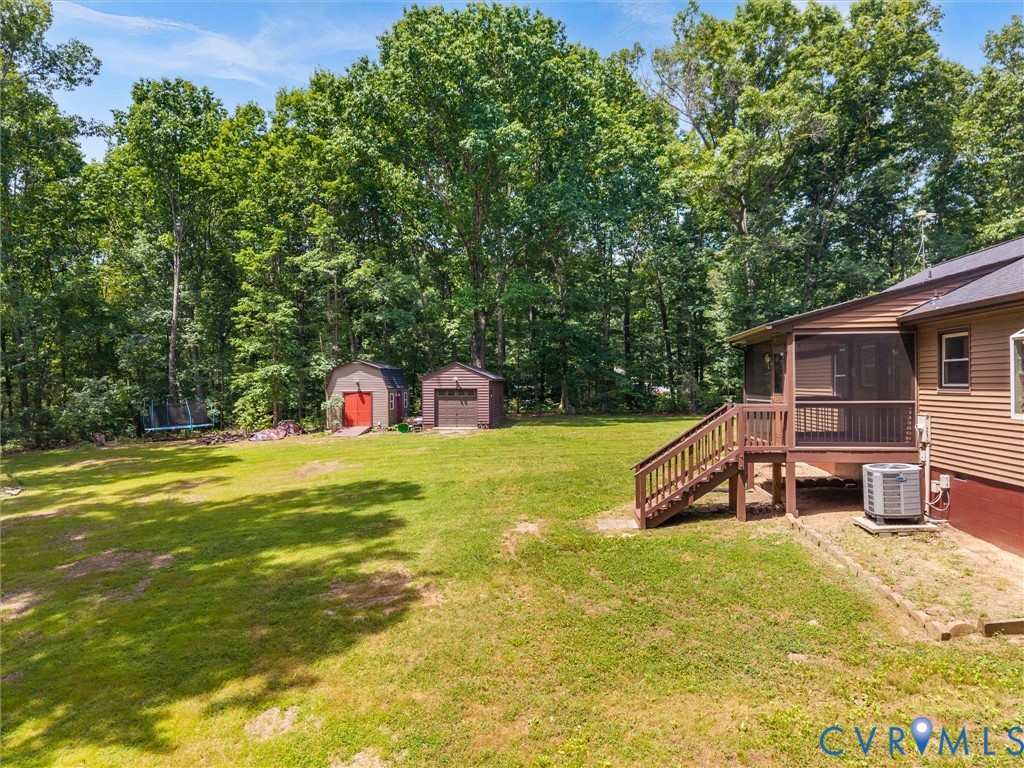 4616 Paynes Mill Road Bumpass, VA 23024 - Photo 9 of 32