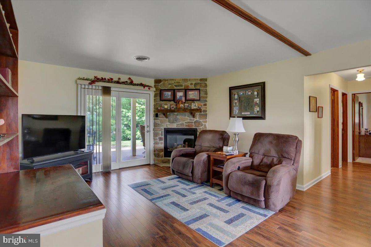 3681 New Franklin Road Chambersburg, PA 17202 - Photo 16 of 58 Gallery Image 16