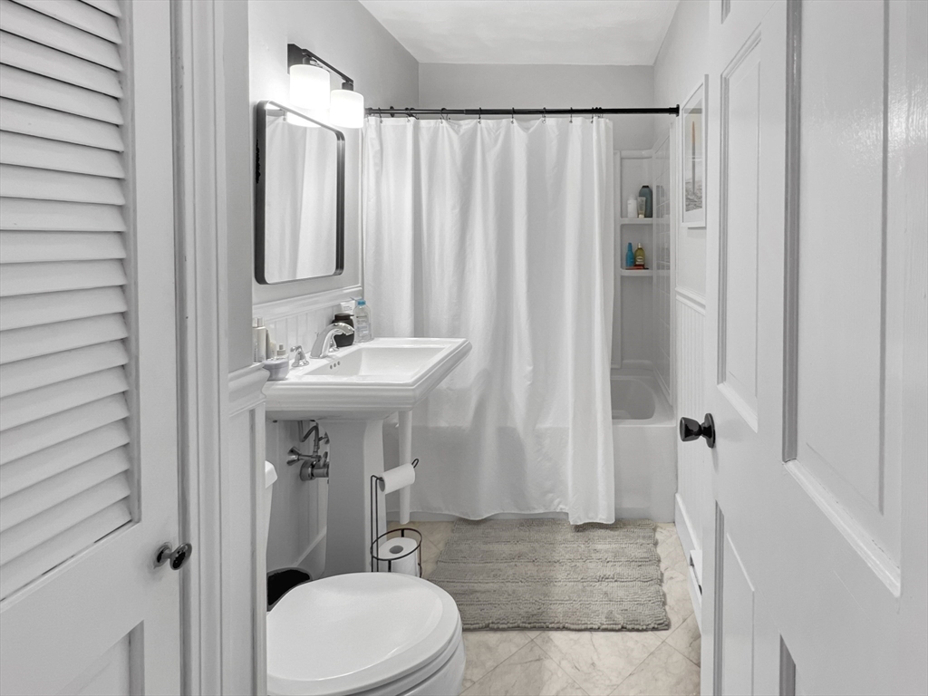 92 Florida Street, Unit 1 Boston, MA 02124 - Photo 9 of 15