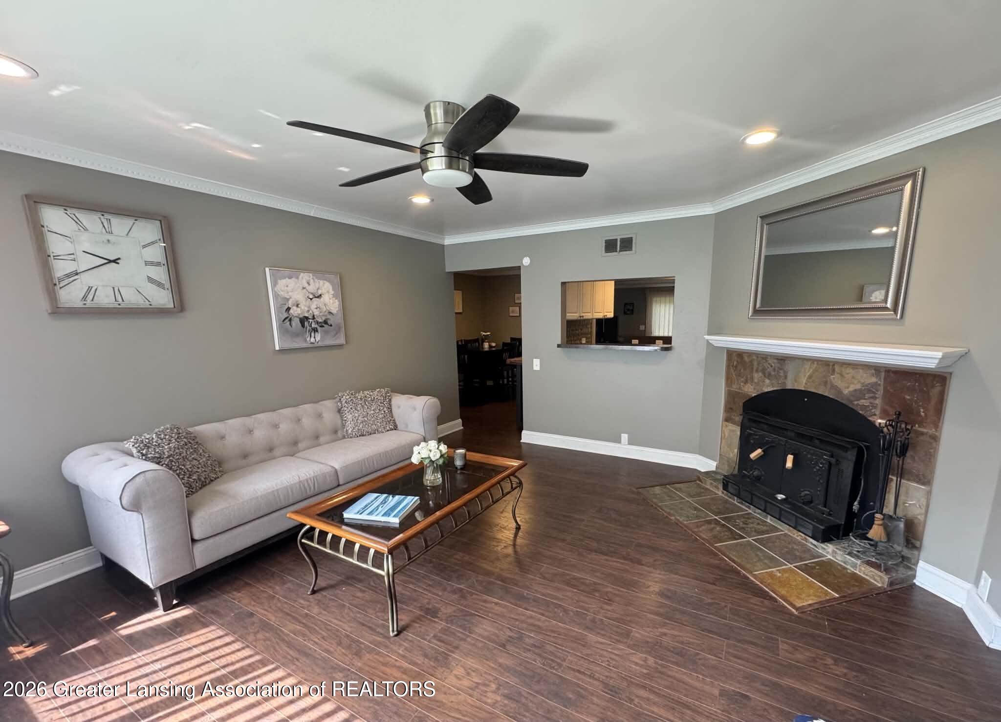 2410 Mount Hope