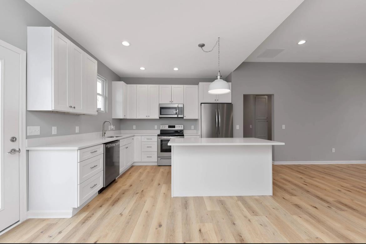 682 Fox Hill Road Bennington, VT 05201 - Photo 9 of 47