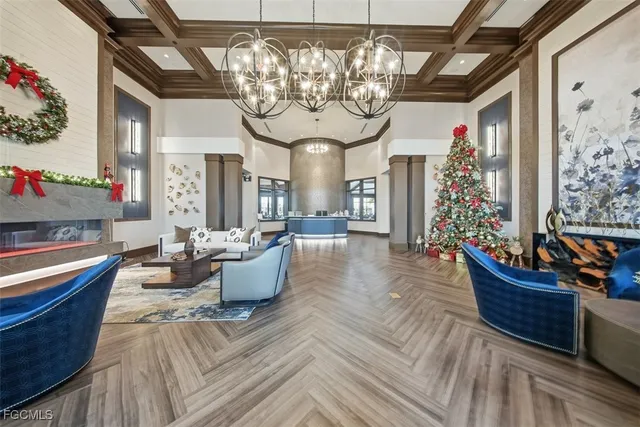 a very nice looking room with many windows