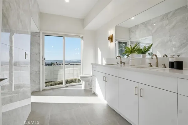 $2,050,000 | 2717 North Mountain Avenue, Claremont, CA 91711