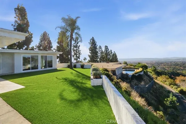 $2,050,000 | 2717 North Mountain Avenue, Claremont, CA 91711