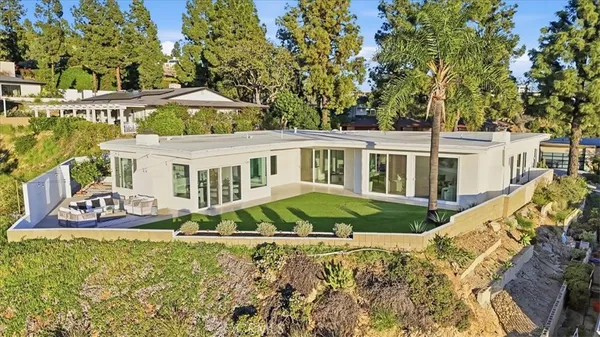 $2,050,000 | 2717 North Mountain Avenue, Claremont, CA 91711