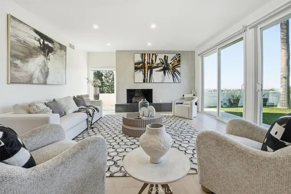 $2,050,000 | 2717 North Mountain Avenue, Claremont, CA 91711