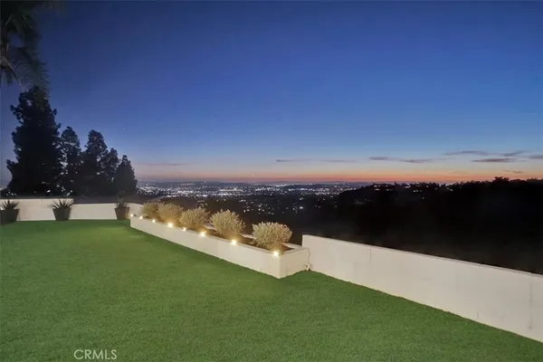 $2,050,000 | 2717 North Mountain Avenue, Claremont, CA 91711