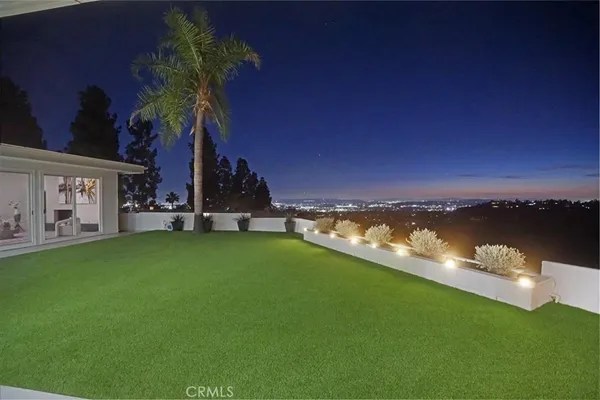 $2,050,000 | 2717 North Mountain Avenue, Claremont, CA 91711
