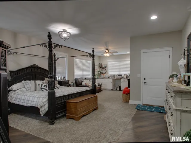 $875,750 | 3344 Hunter Road, Quincy, IL 62305