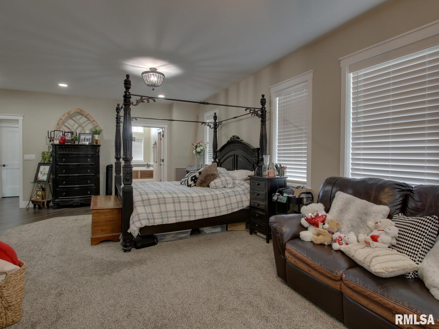 3344 Hunter Road Quincy, IL 62305 - Photo 14 of 31