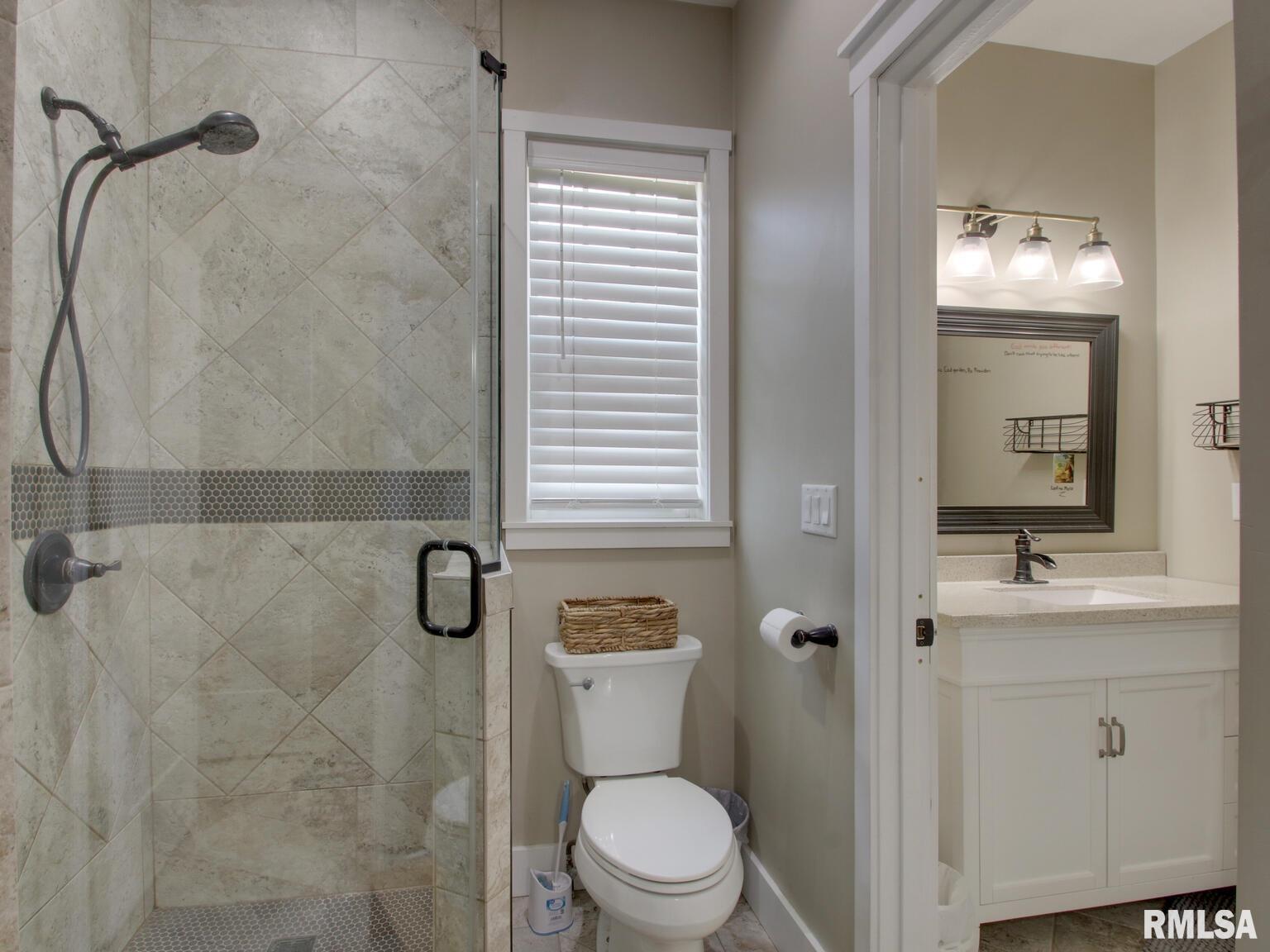 3344 Hunter Road Quincy, IL 62305 - Photo 22 of 31