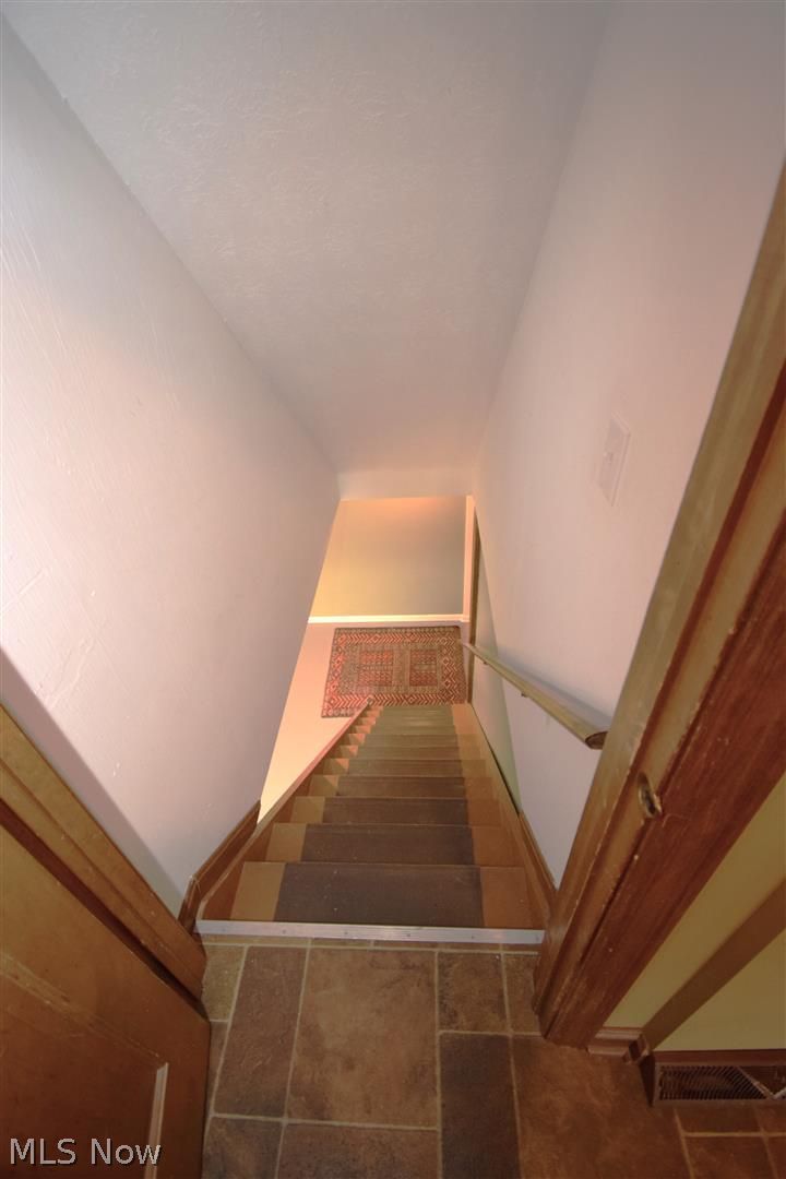 1050 Barlow Road Hudson, OH 44236 - Photo 33 of 44