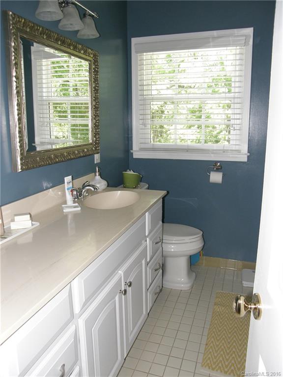3410 Chevington Road Charlotte, NC 28226 - Photo 18 of 24 Gallery Image 18