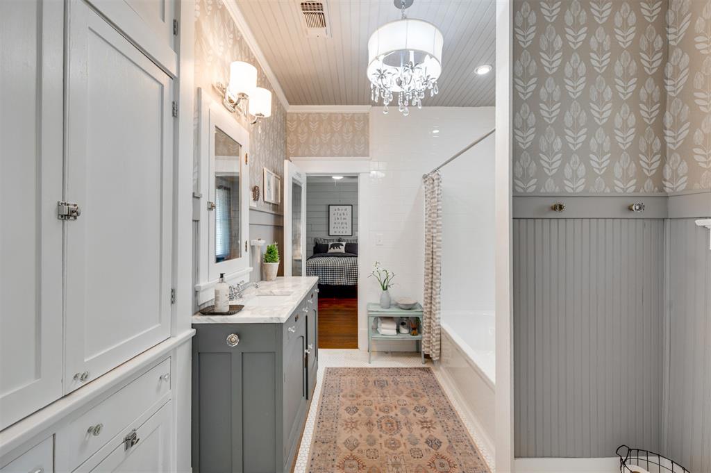 354 West Washington Street Paris, TX 75460 - Photo 19 of 35