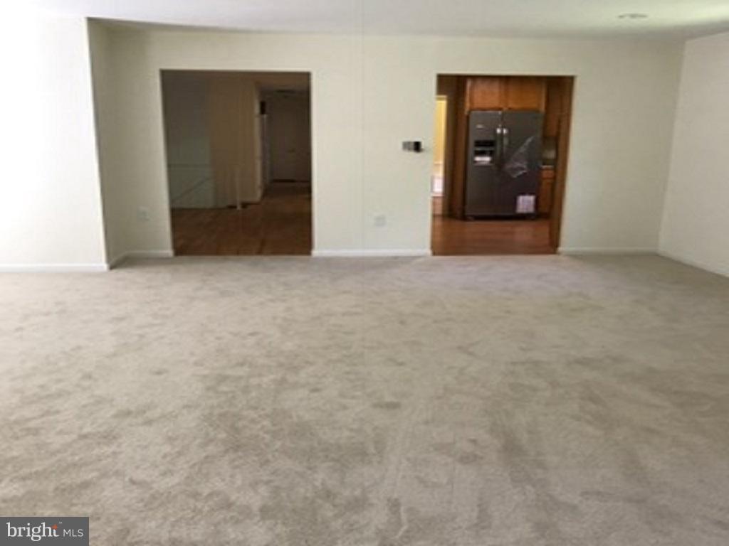 8715 Mitchell Road La Plata, MD 20646 - Photo 11 of 28 Family Room view