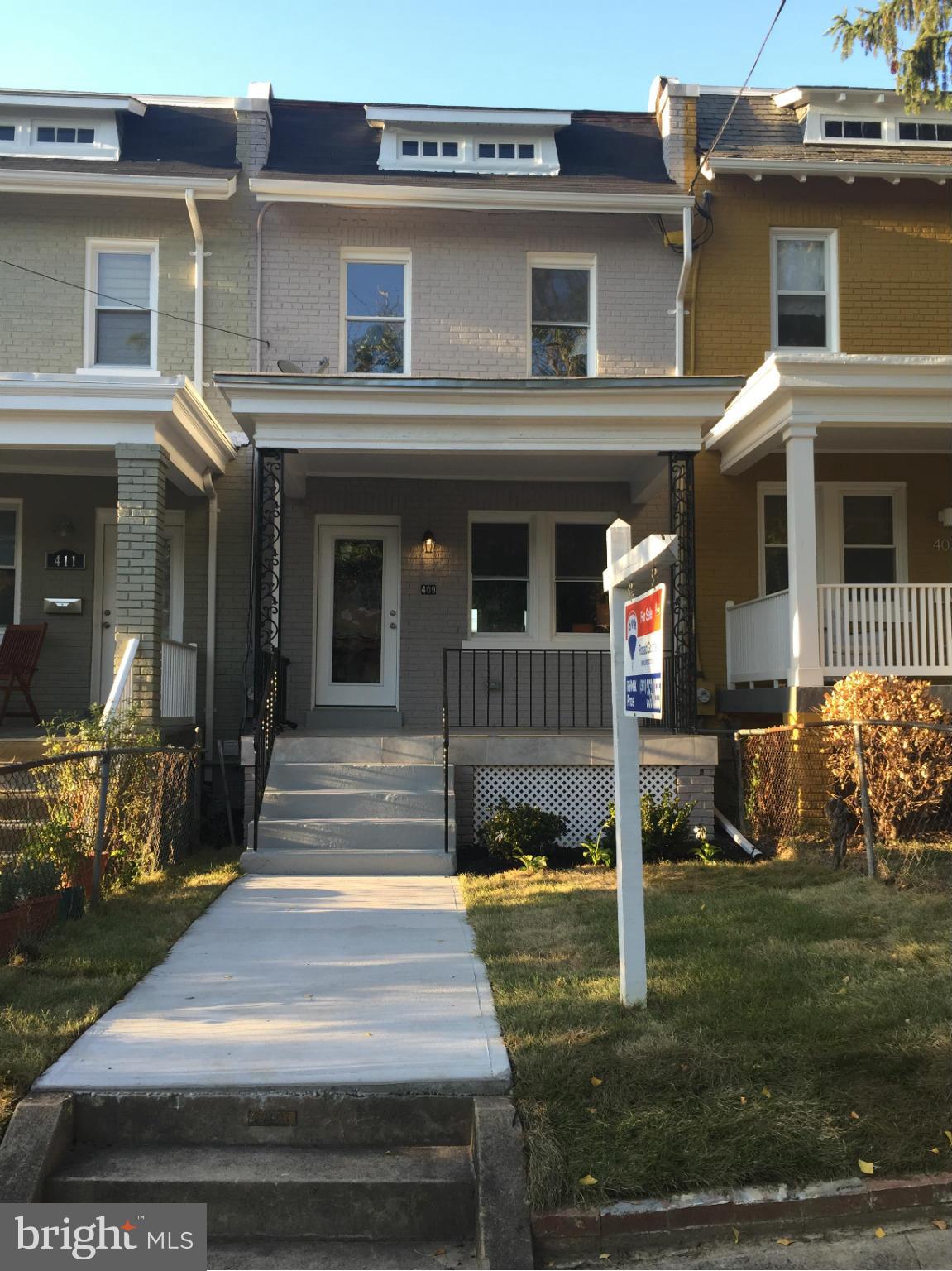 409 Delafield Place Northwest Washington, DC 20011 - Photo 2 of 30 Exterior (Front)