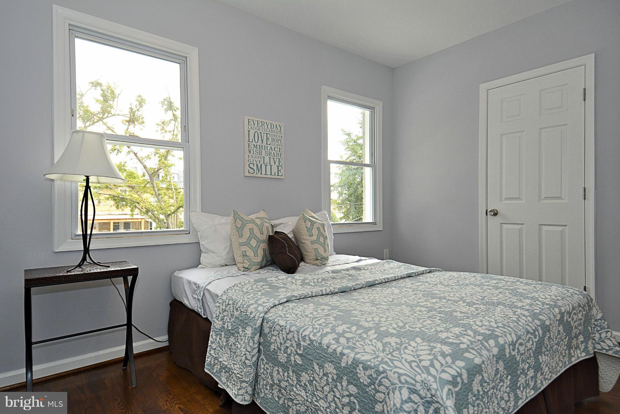 409 Delafield Place Northwest Washington, DC 20011 - Photo 18 of 30 Bedroom