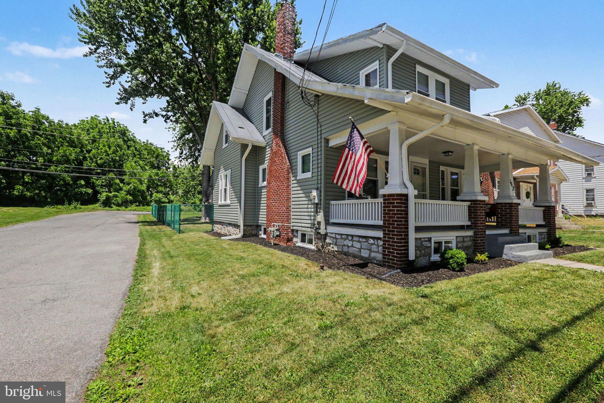 163 East Derry Road Hershey, PA 17033 - Photo 36 of 39 Side View