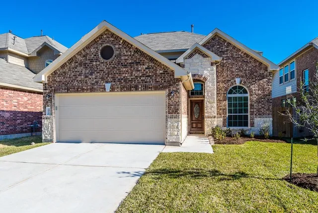 $329,000 | 2911 Lake Drive, Katy, TX 77494