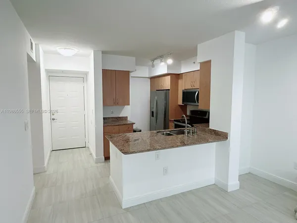 $2,200 | 1830 Radius Drive, Unit 501, Hollywood, FL 33020