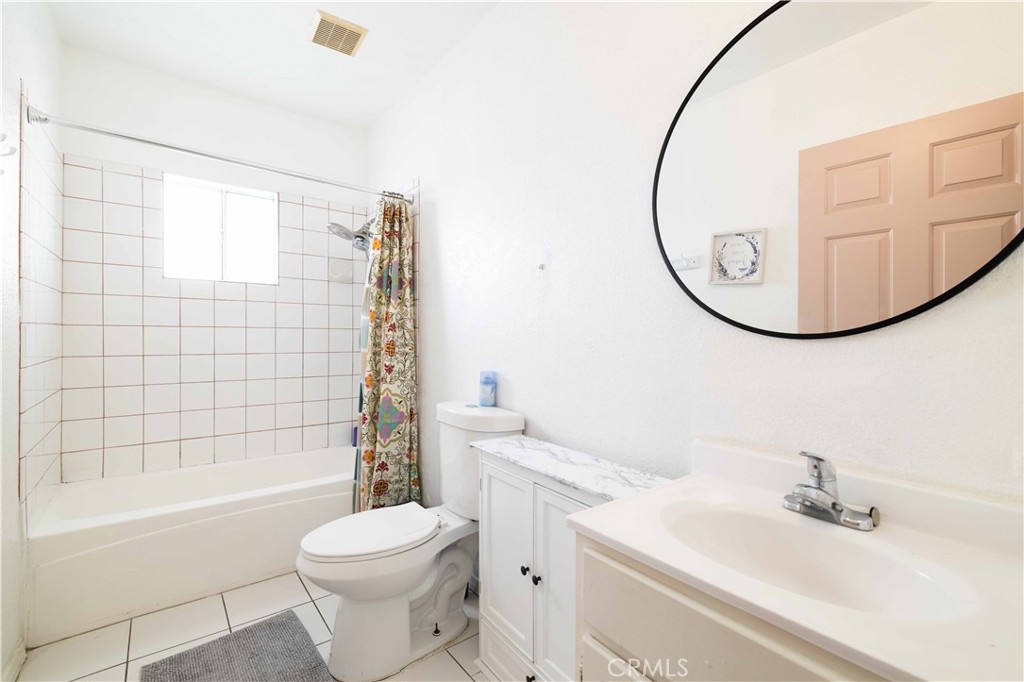 2765 East Tyler Street Carson, CA 90810 - Photo 13 of 20