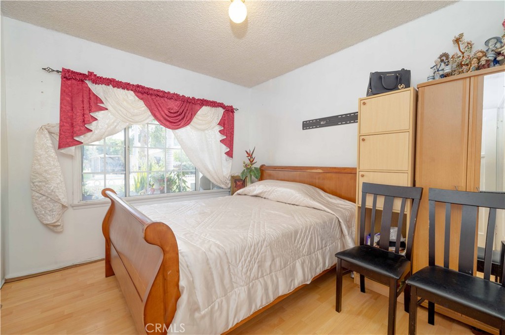 2765 East Tyler Street Carson, CA 90810 - Photo 8 of 20