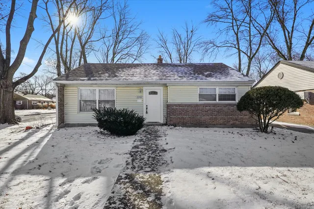 $219,900 | 2243 Spruce Road, Homewood, IL 60430