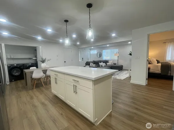 $1,150,000 | 3730 Southwest 99th Street, Seattle, WA 98126