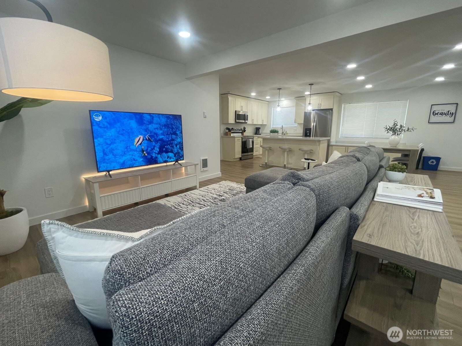 3730 Southwest 99th Street Seattle, WA 98126 - Photo 2 of 38