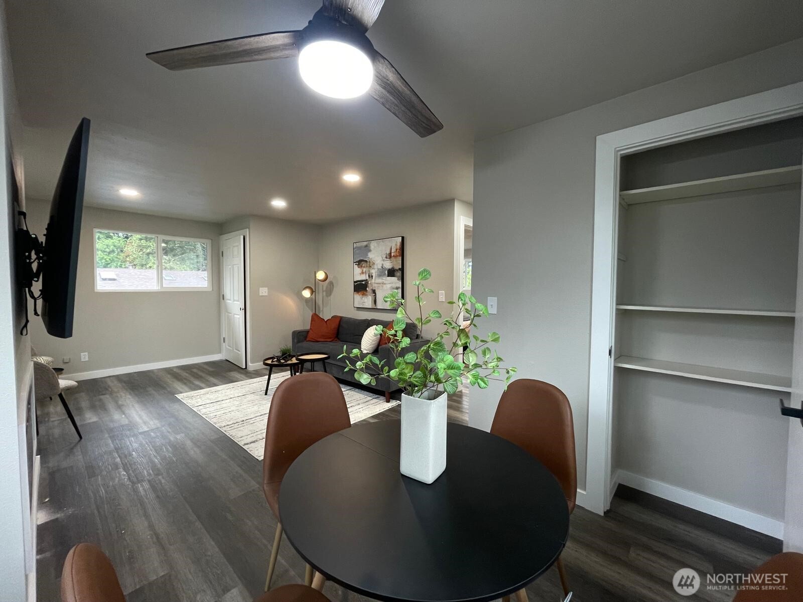 3730 Southwest 99th Street Seattle, WA 98126 - Photo 33 of 38