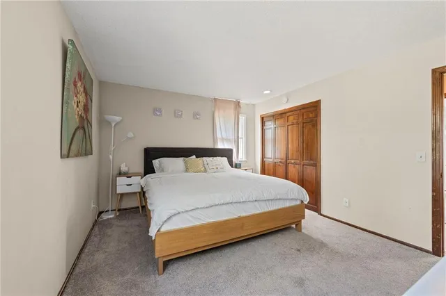 $269,000 | 11105 Askew Avenue, Kansas City, MO 64137