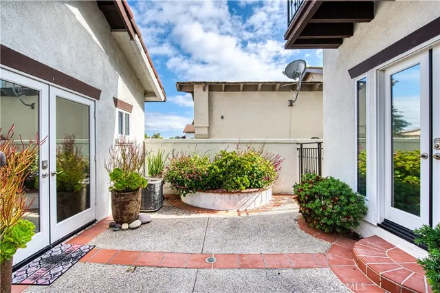 a view of a entryway door of the house