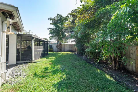 $515,000 | 3410 Southwest 13th Court, Fort Lauderdale, FL 33312