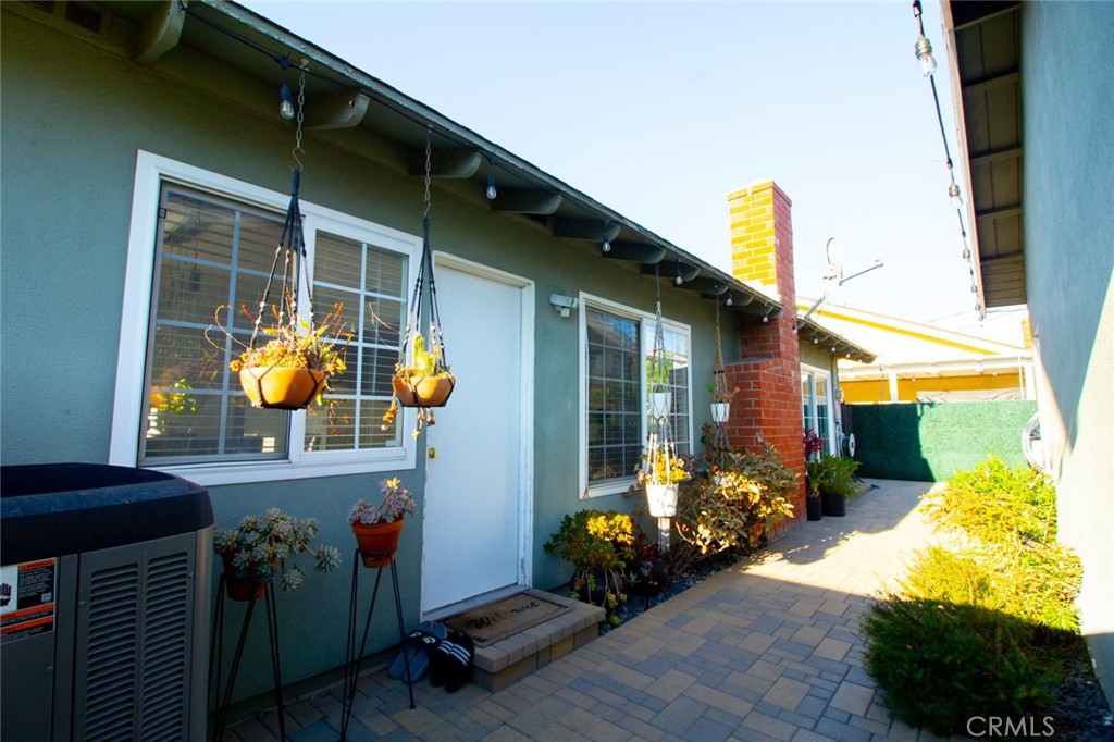 808 Gian Drive Torrance, CA 90502 - Photo 35 of 36 a front view of a house with patio