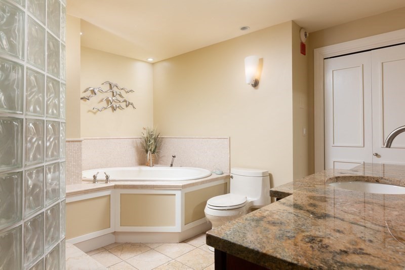 65 East India Row, Unit 22AB Boston, MA 02110 - Photo 20 of 22